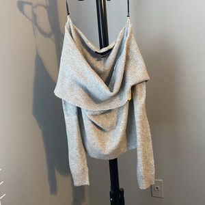 Gray off shoulder sweater fancy size small f21